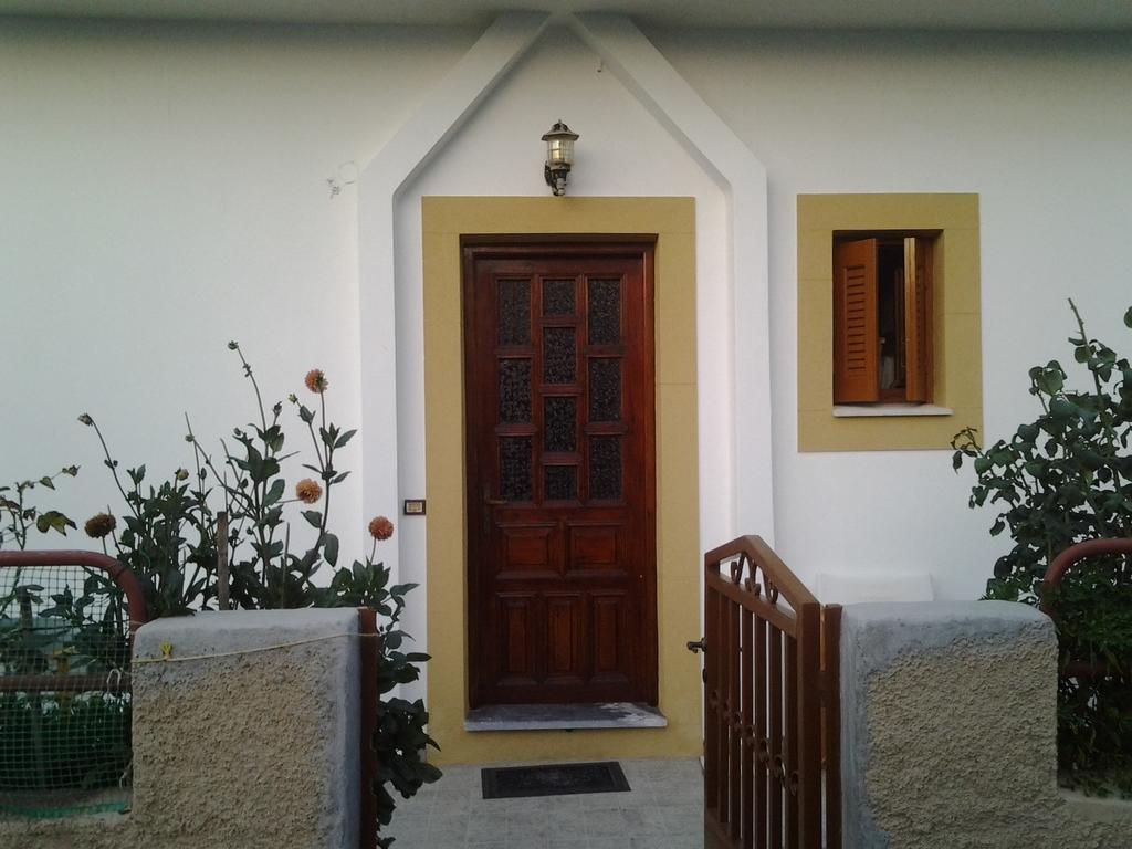 Anestoula Rooms Skala  Luaran gambar